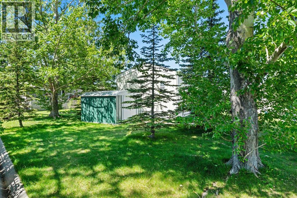 71, 99 Arbour Lake Road NW - 27