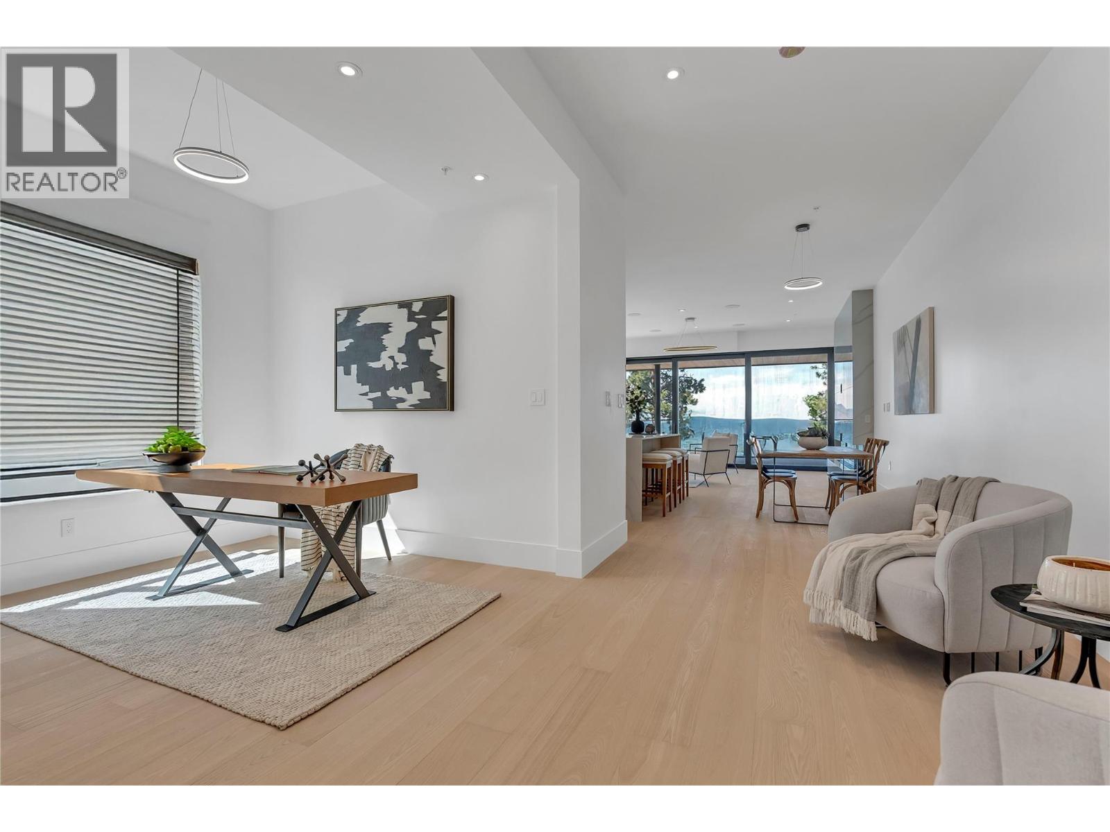 #202 602 Lakeshore Drive - 15