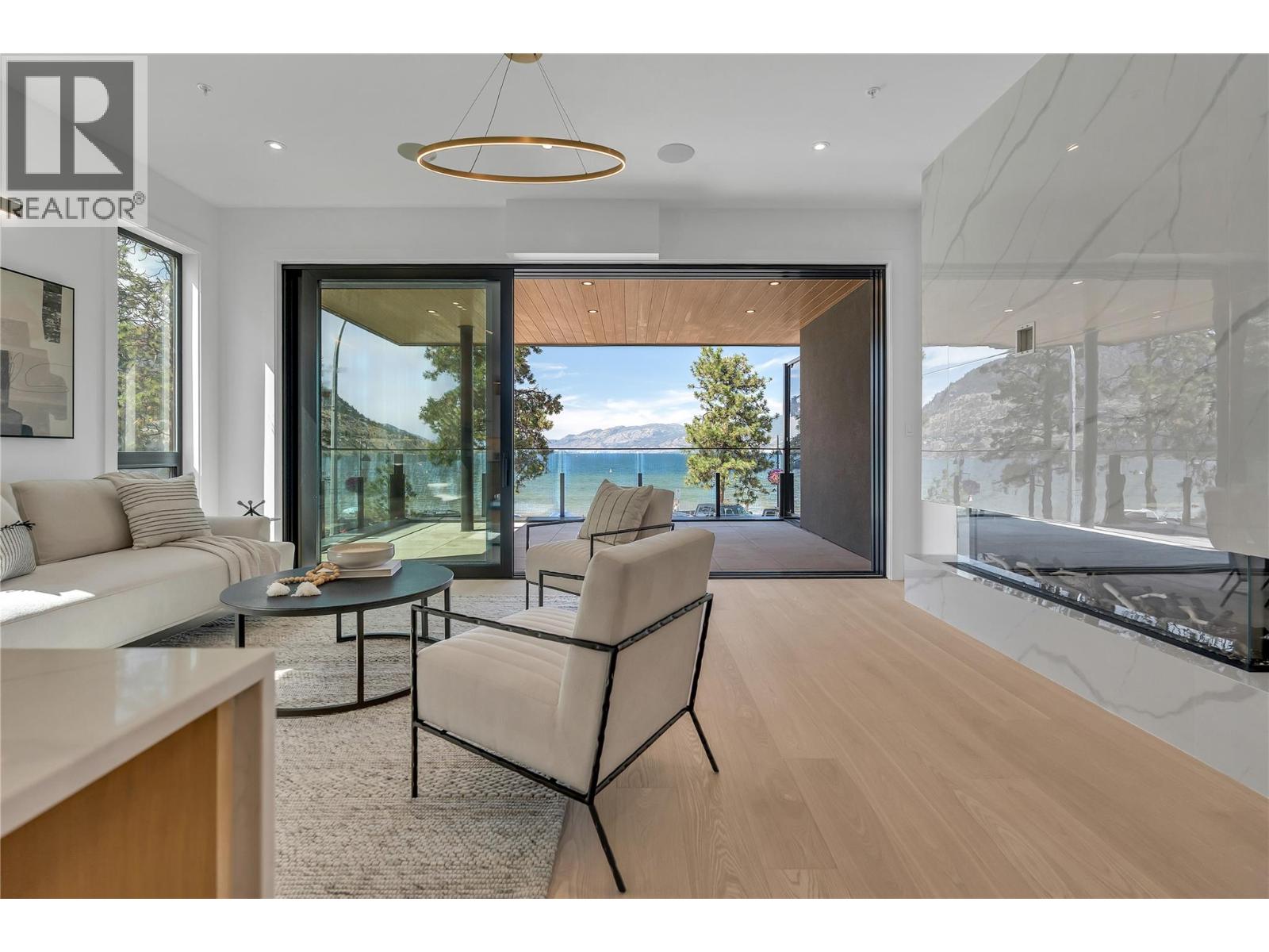 #202 602 Lakeshore Drive - 2
