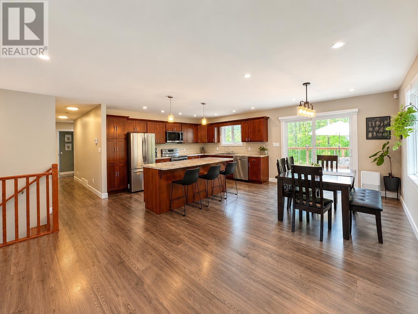 820 Airport RD - 9