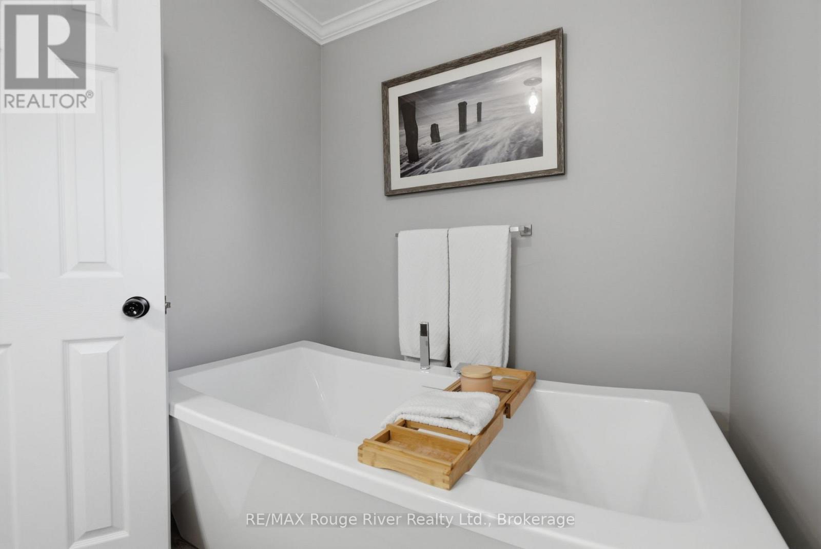 257 PORT HOOVER ROAD - Image 22