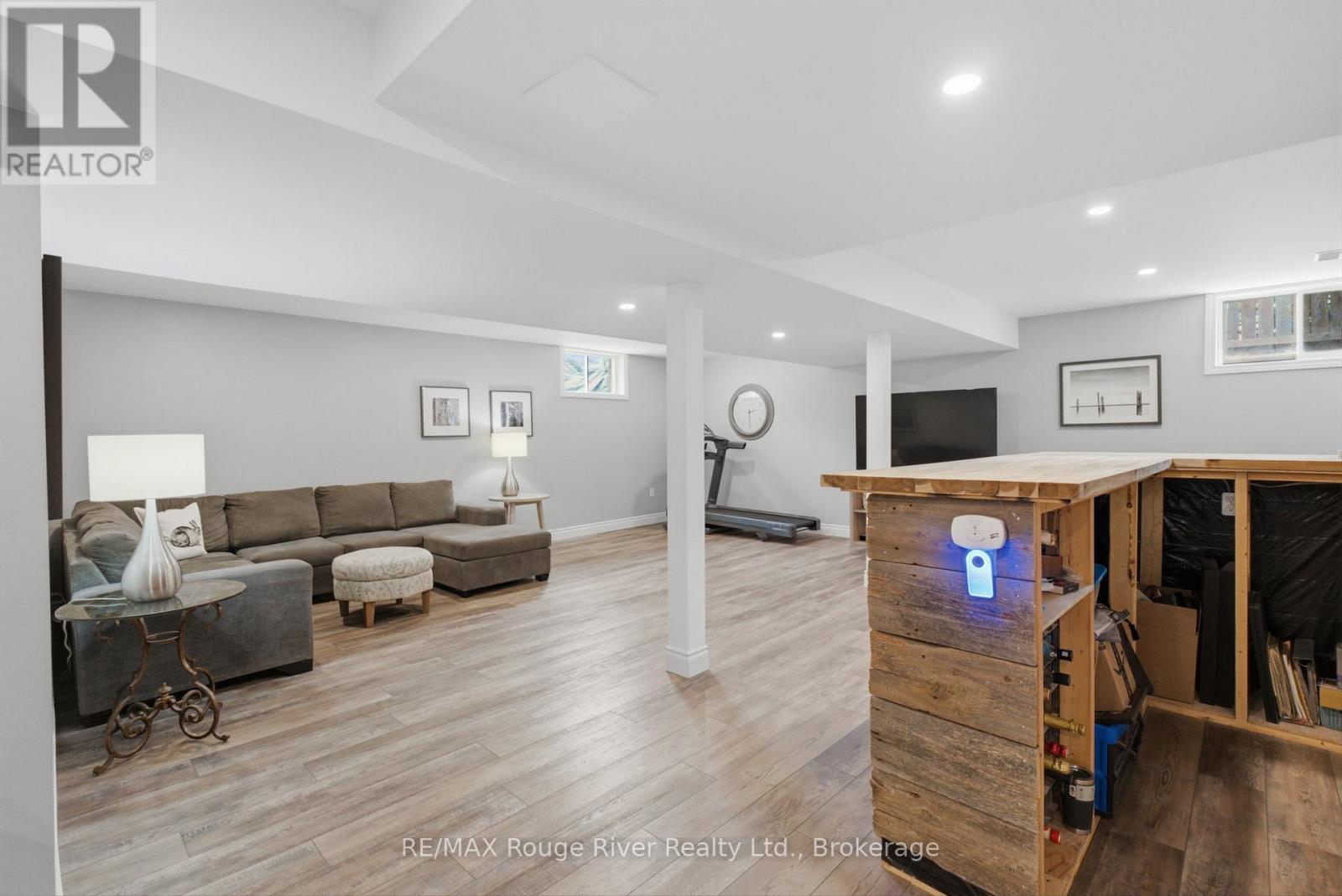 257 PORT HOOVER ROAD - Image 28
