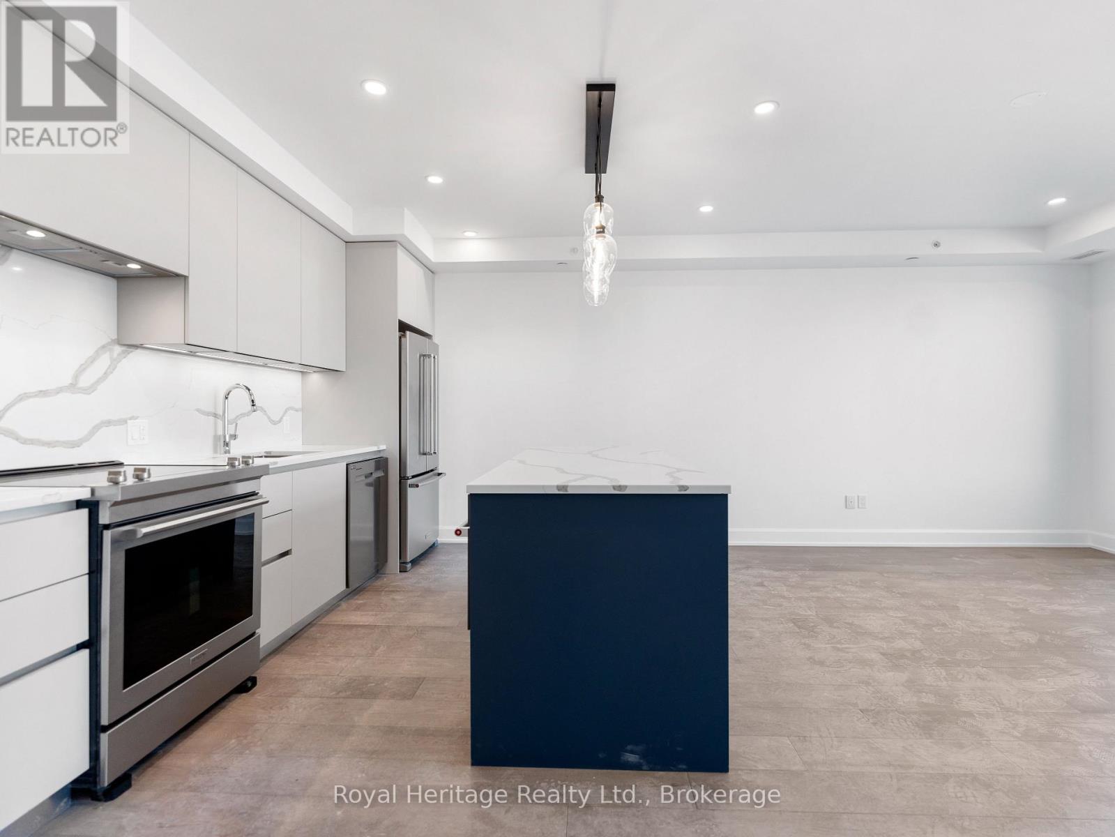 #407 195 HUNTER STREET E - Image 4