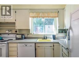 822 Lawrence Avenue, Kelowna, BC V1Y6L9 Photo 30