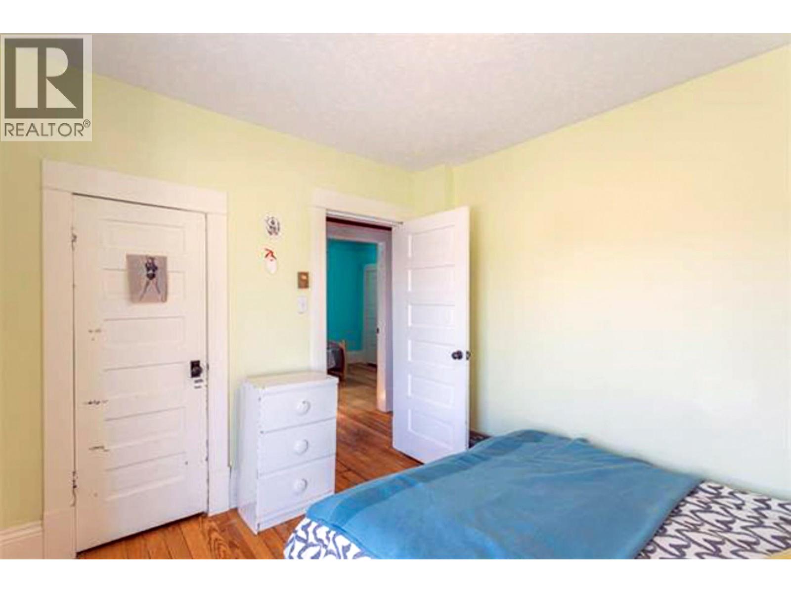 Thumbnail 26