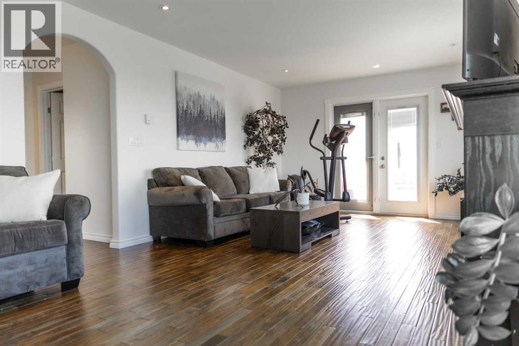 421026 Range Road 284 - 13