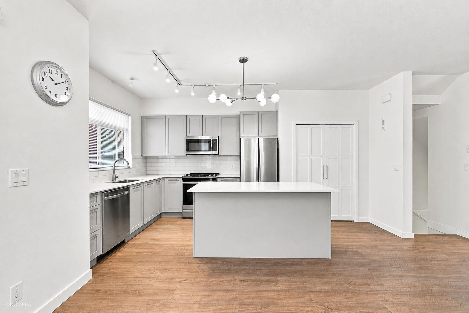 4 Bed, 3 Bath Apartment for Sale in Surrey – 707 16525 WATSON DRIVE, Surrey – MLS# R3148825 - Image 10