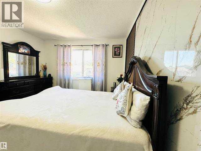40 PINECLIFF Close NE - 17