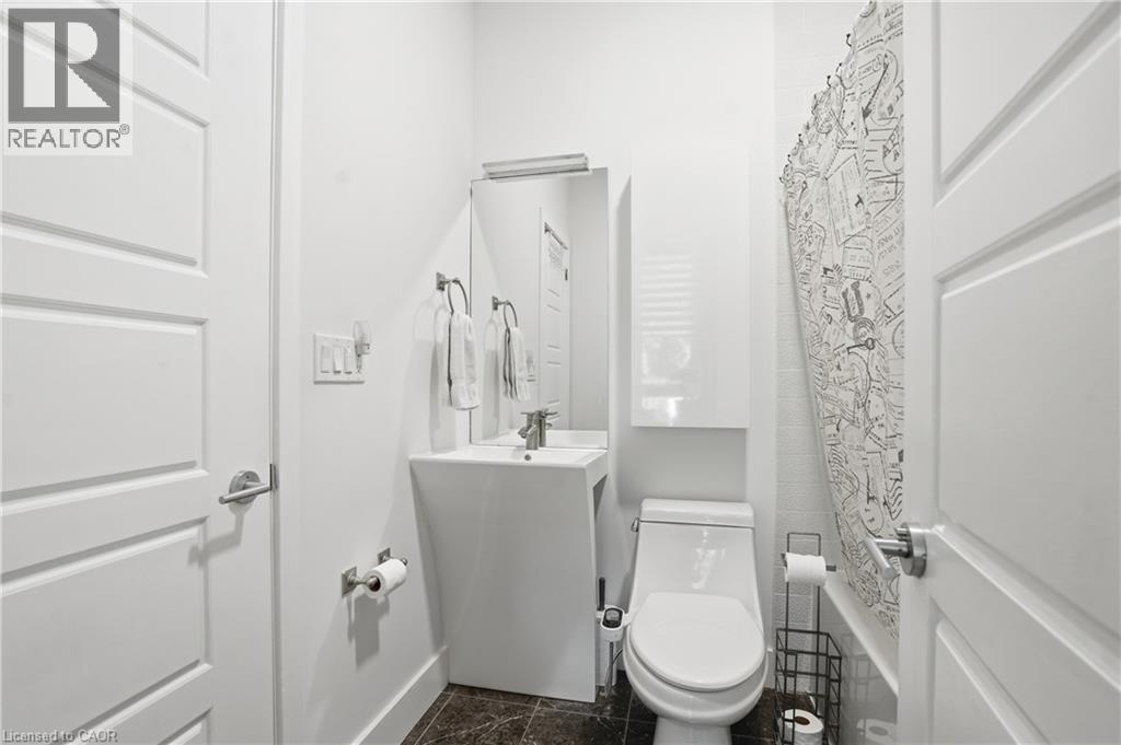 888 EDGEMERE Road - 15