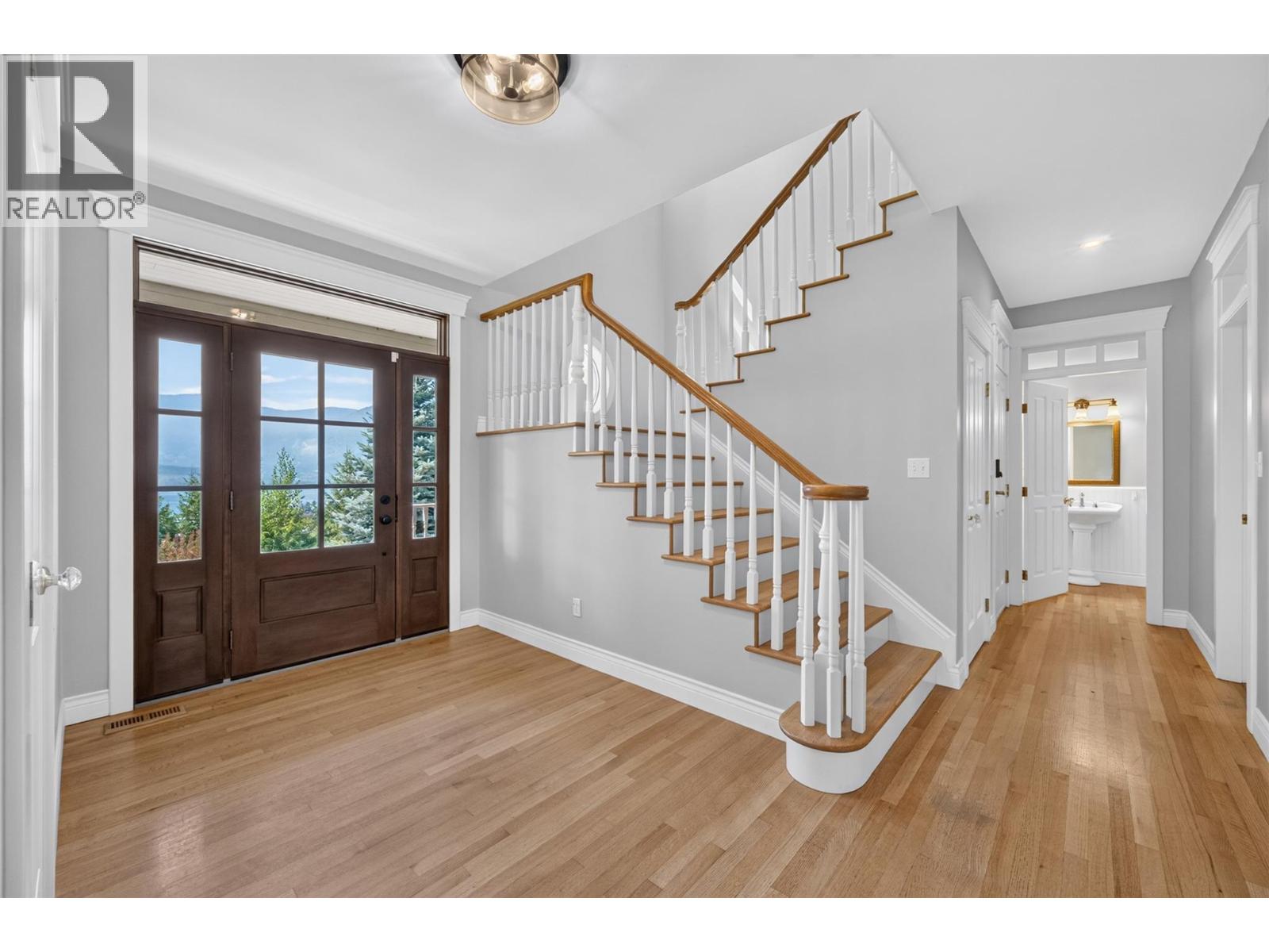 4940 16 Street NE - 40
