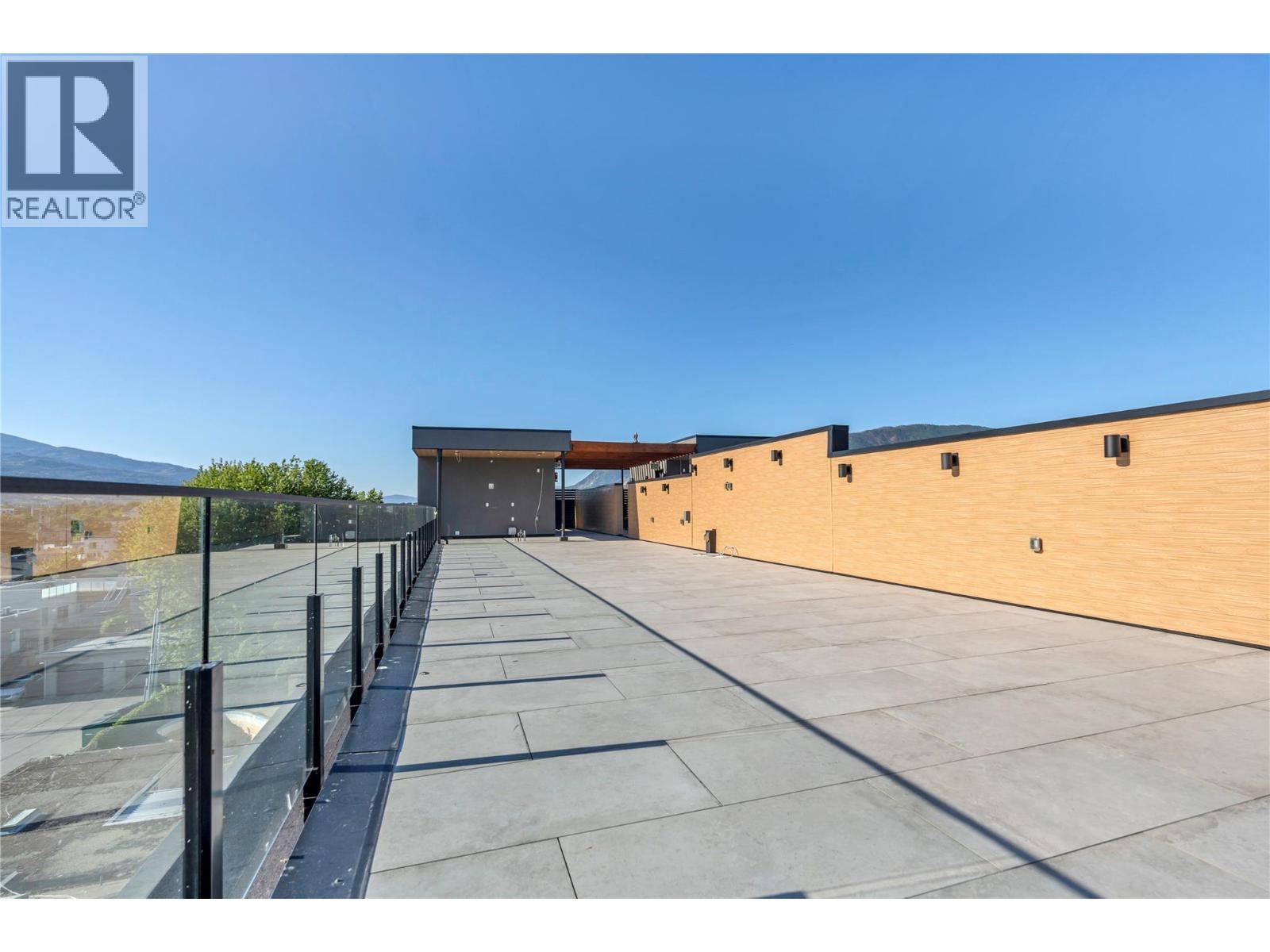 #401 602 Lakeshore Drive - 37