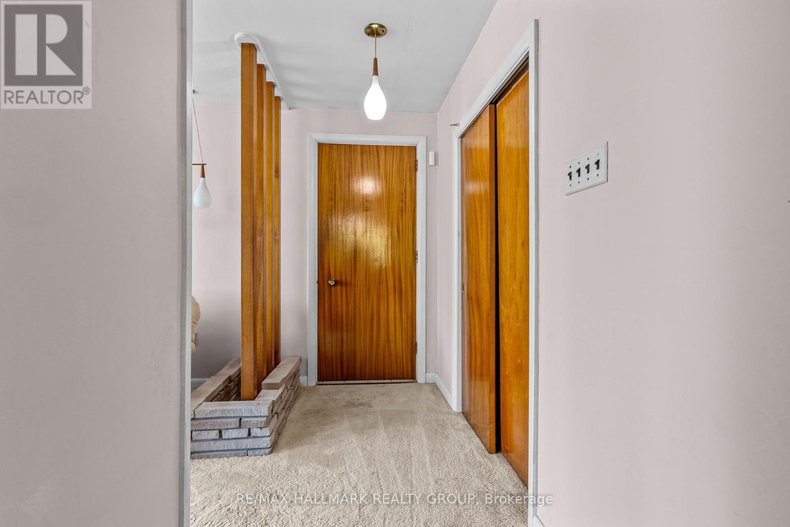 492 VERNON AVENUE - 12