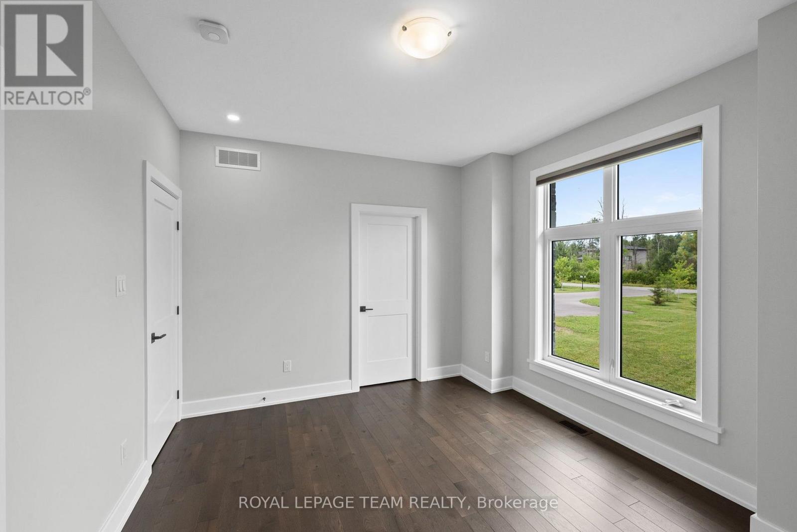 176 COUNTRY MEADOW DRIVE - Image 27