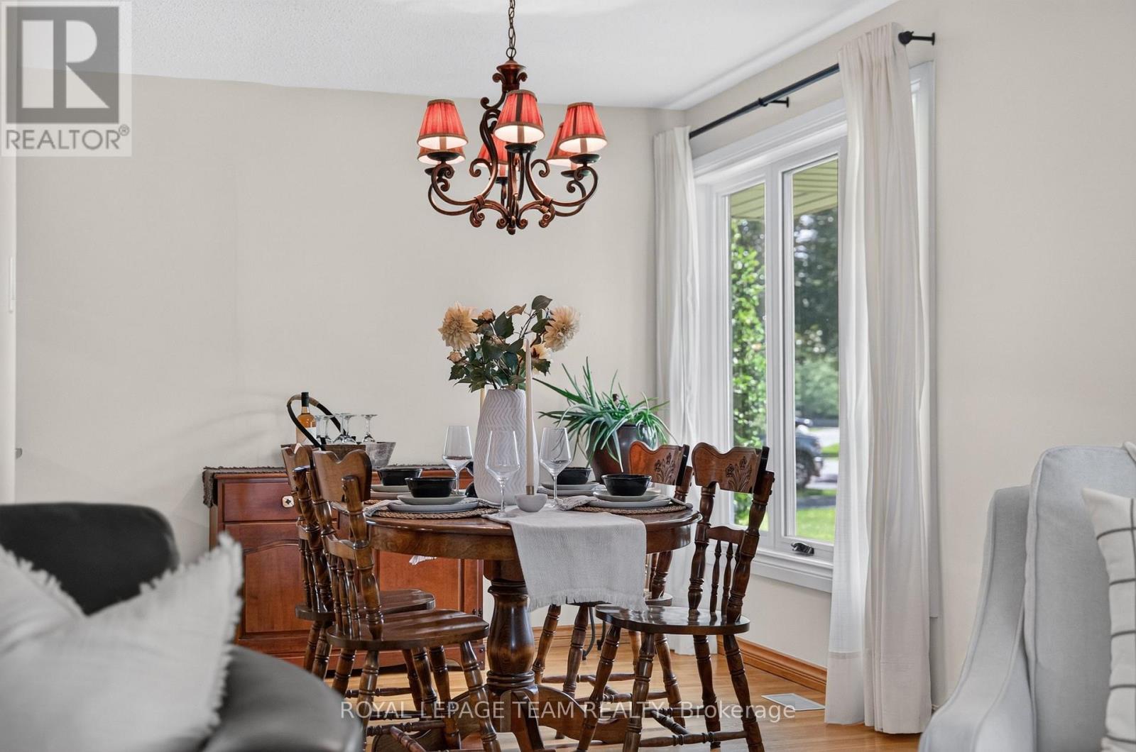 9 LAURENTIDE ROAD - Image 11