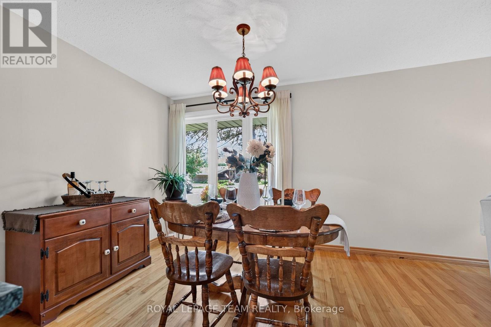 9 LAURENTIDE ROAD - Image 12