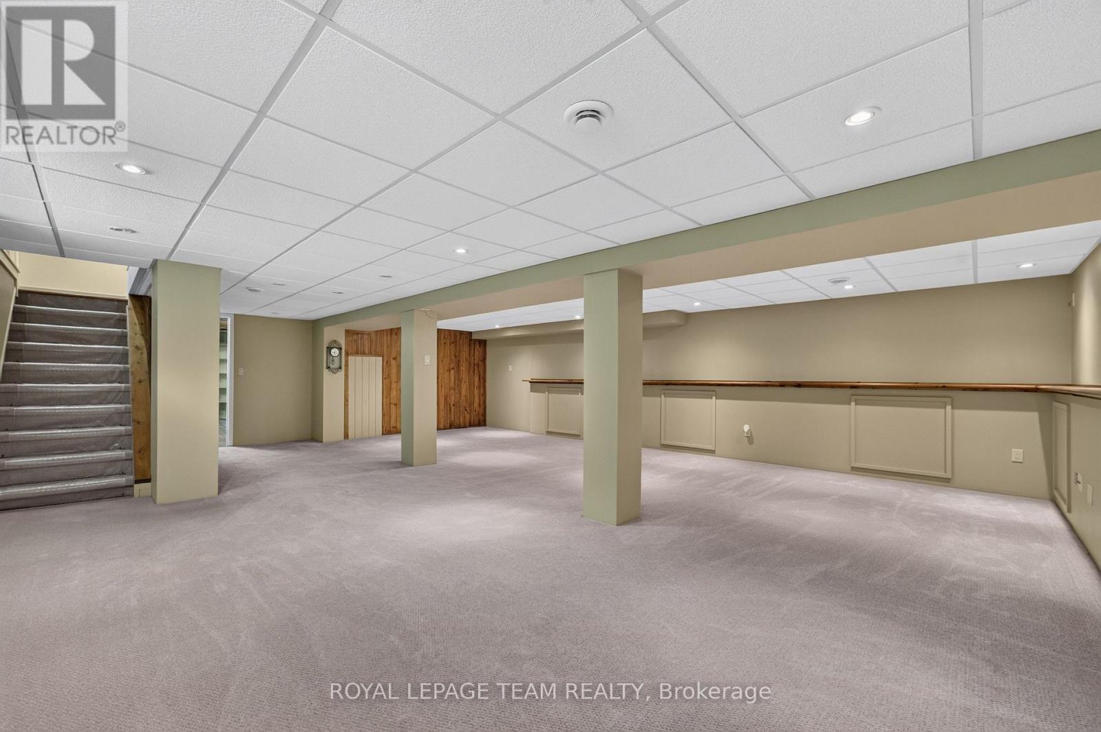 9 LAURENTIDE ROAD - Image 34