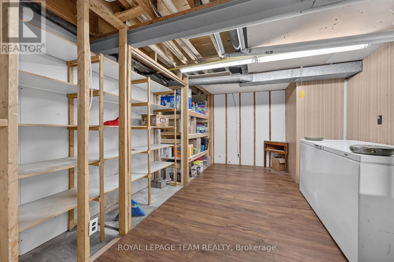 9 LAURENTIDE ROAD - Image 38