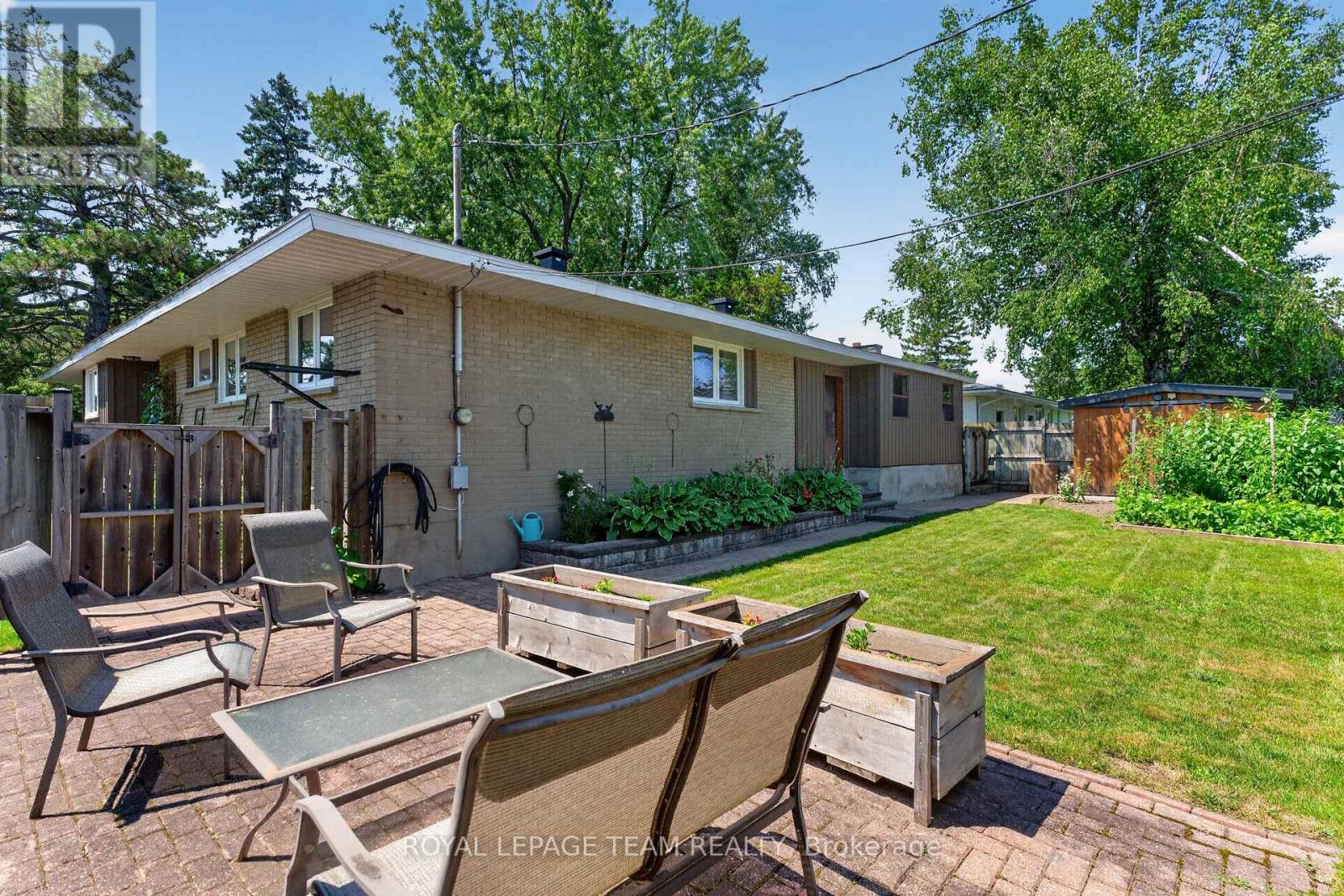 9 LAURENTIDE ROAD - Image 43