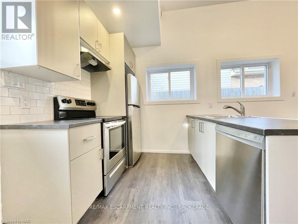 76 MARC BOULEVARD - 14