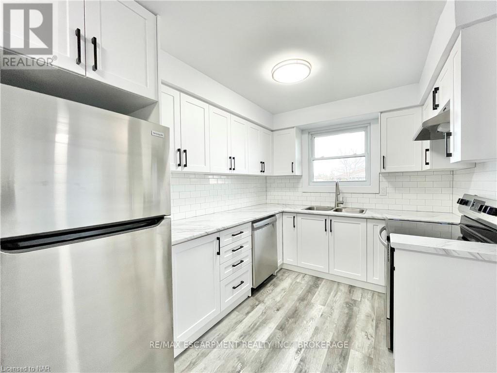 76 MARC BOULEVARD - 4