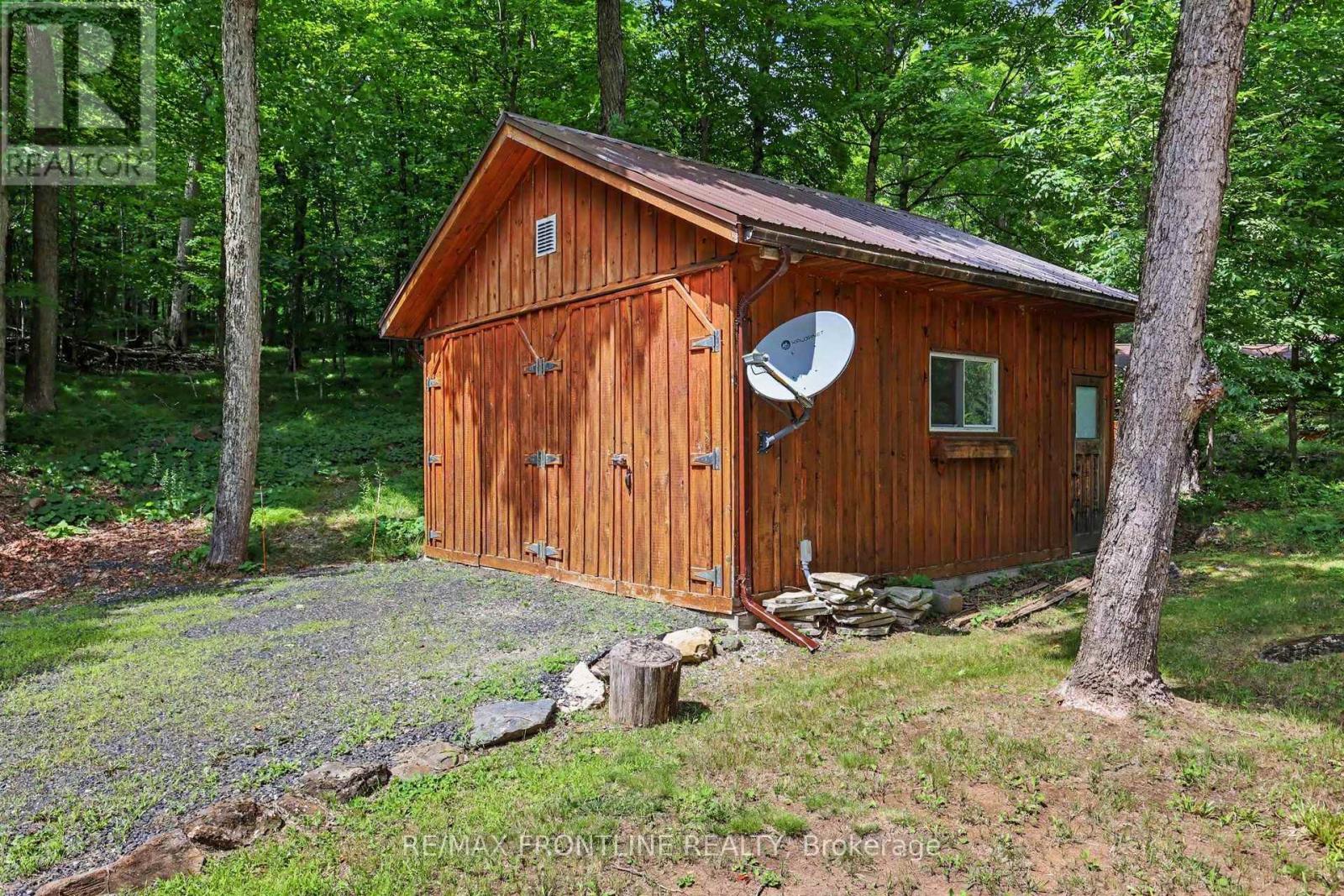 1169 CARSON TRAIL - Image 40
