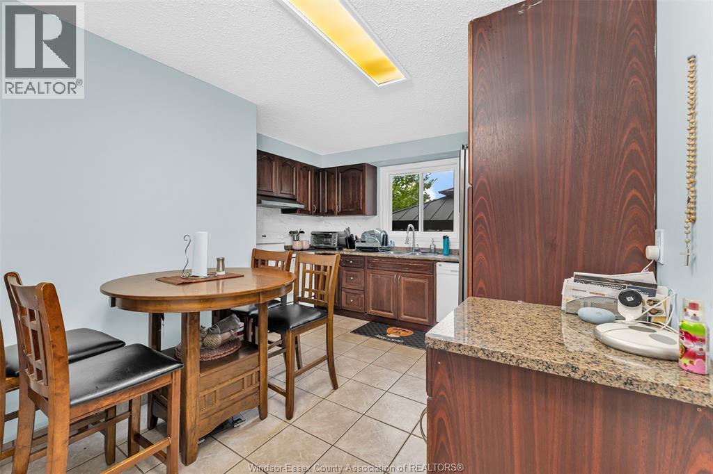 3038 BRIMLEY - 10