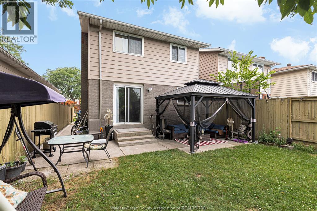 3038 BRIMLEY - 26