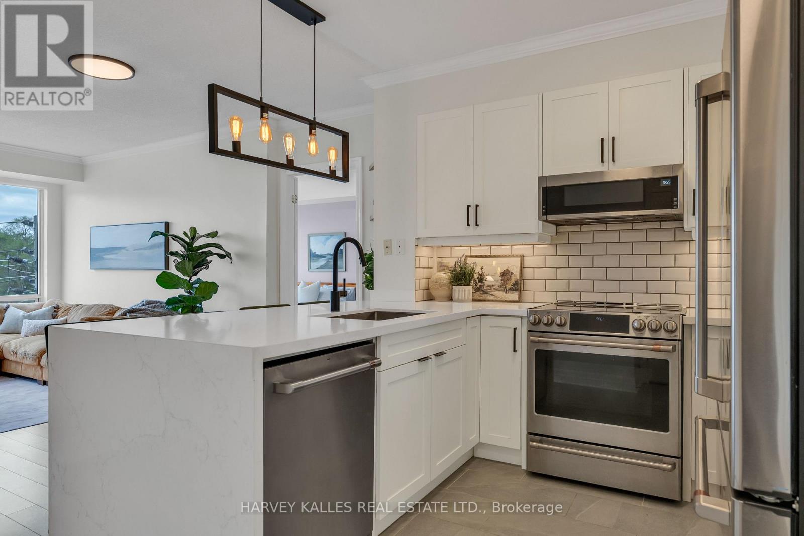 #505 1801 BAYVIEW AVENUE - Image 17