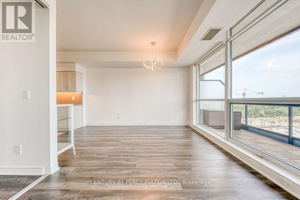 #1030 2885 BAYVIEW AVENUE - 15