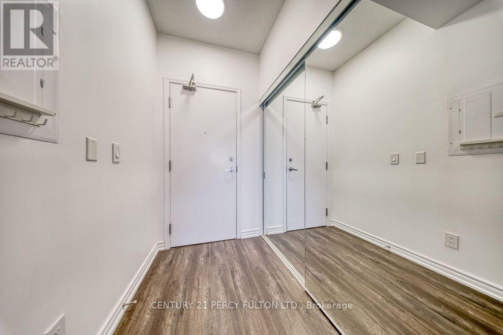#1030 2885 BAYVIEW AVENUE - 5
