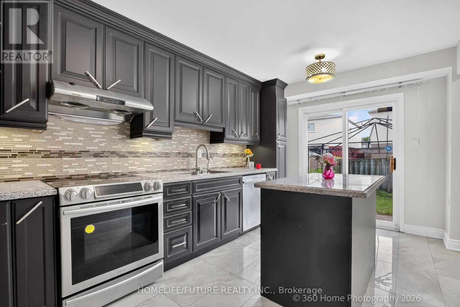 45 OVERLORD CRESCENT - Image 11