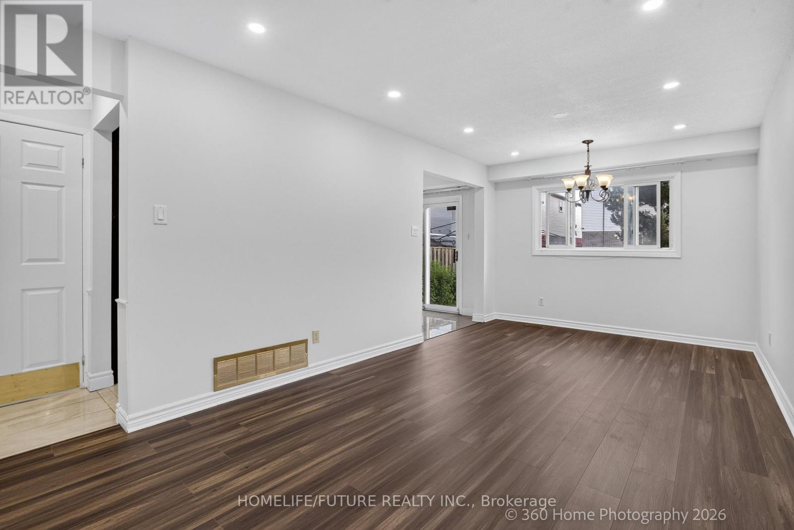 45 OVERLORD CRESCENT - Image 8