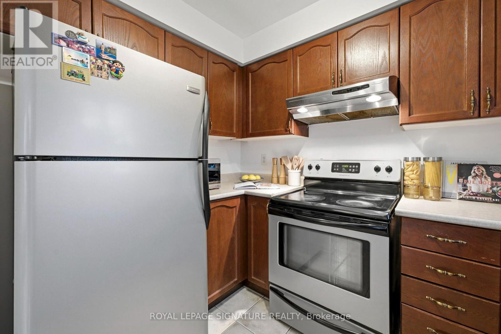 5 FAWCETT AVENUE - 17