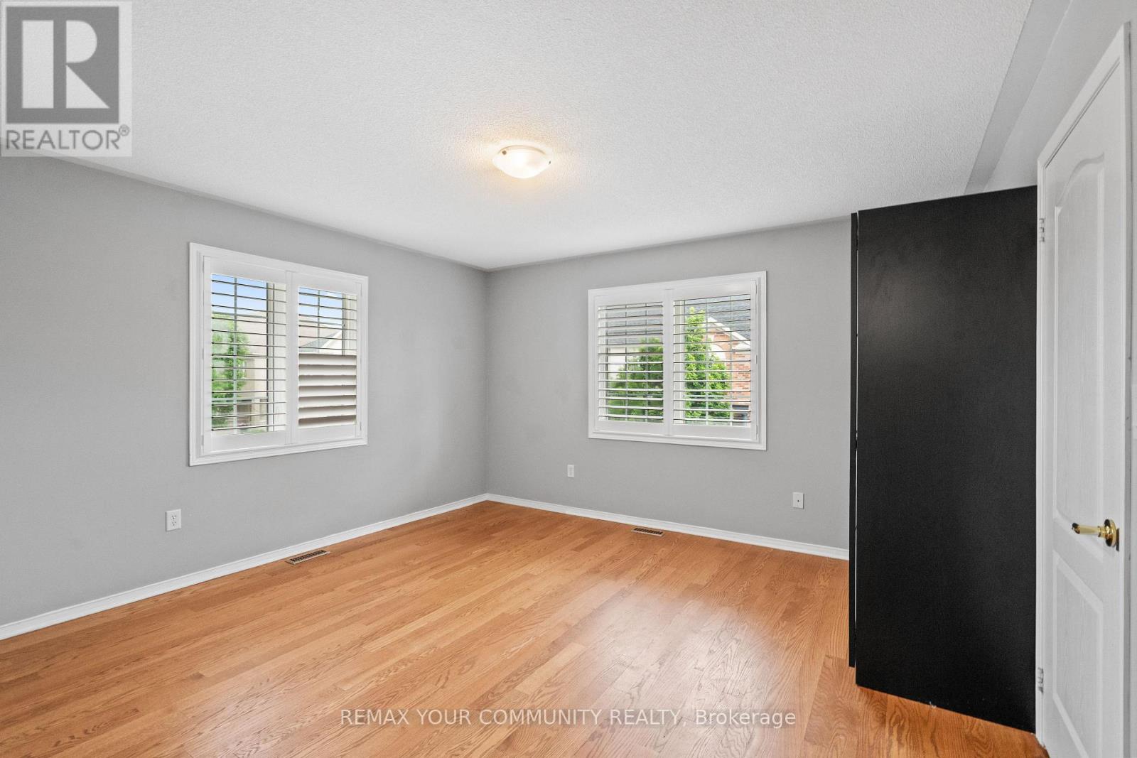 18 TELSTAR WAY - Image 21