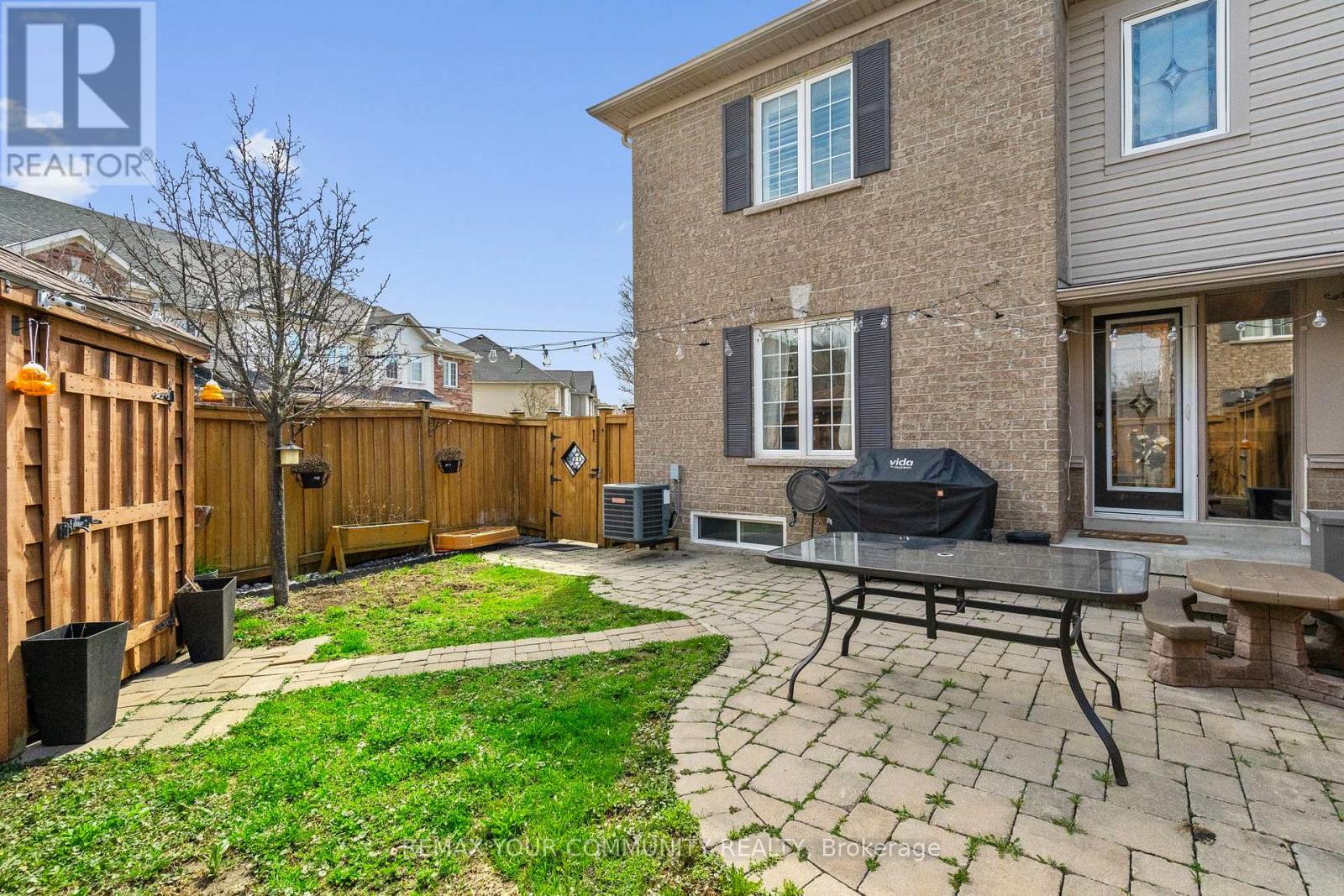 18 TELSTAR WAY - Image 43