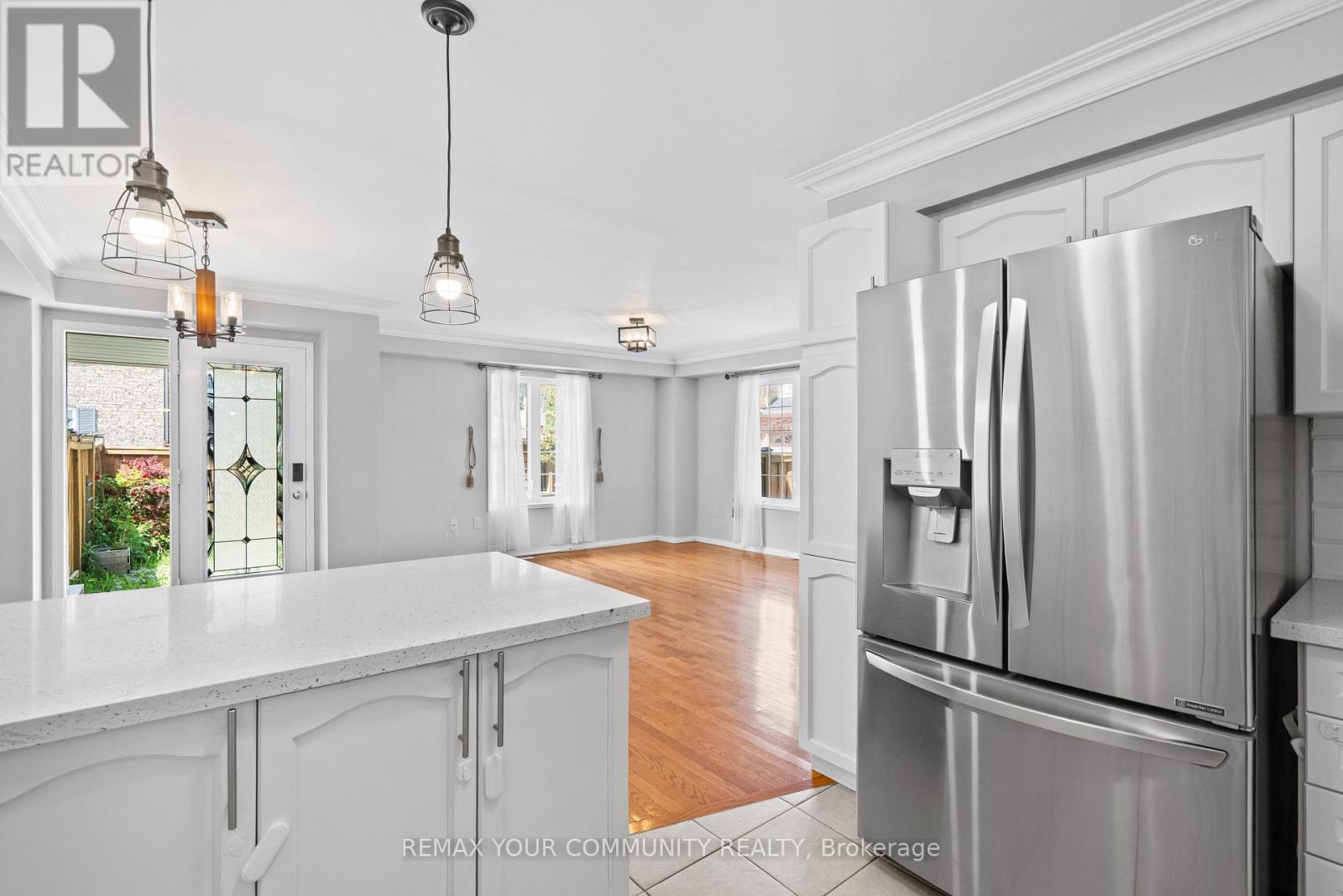 18 TELSTAR WAY - Image 6