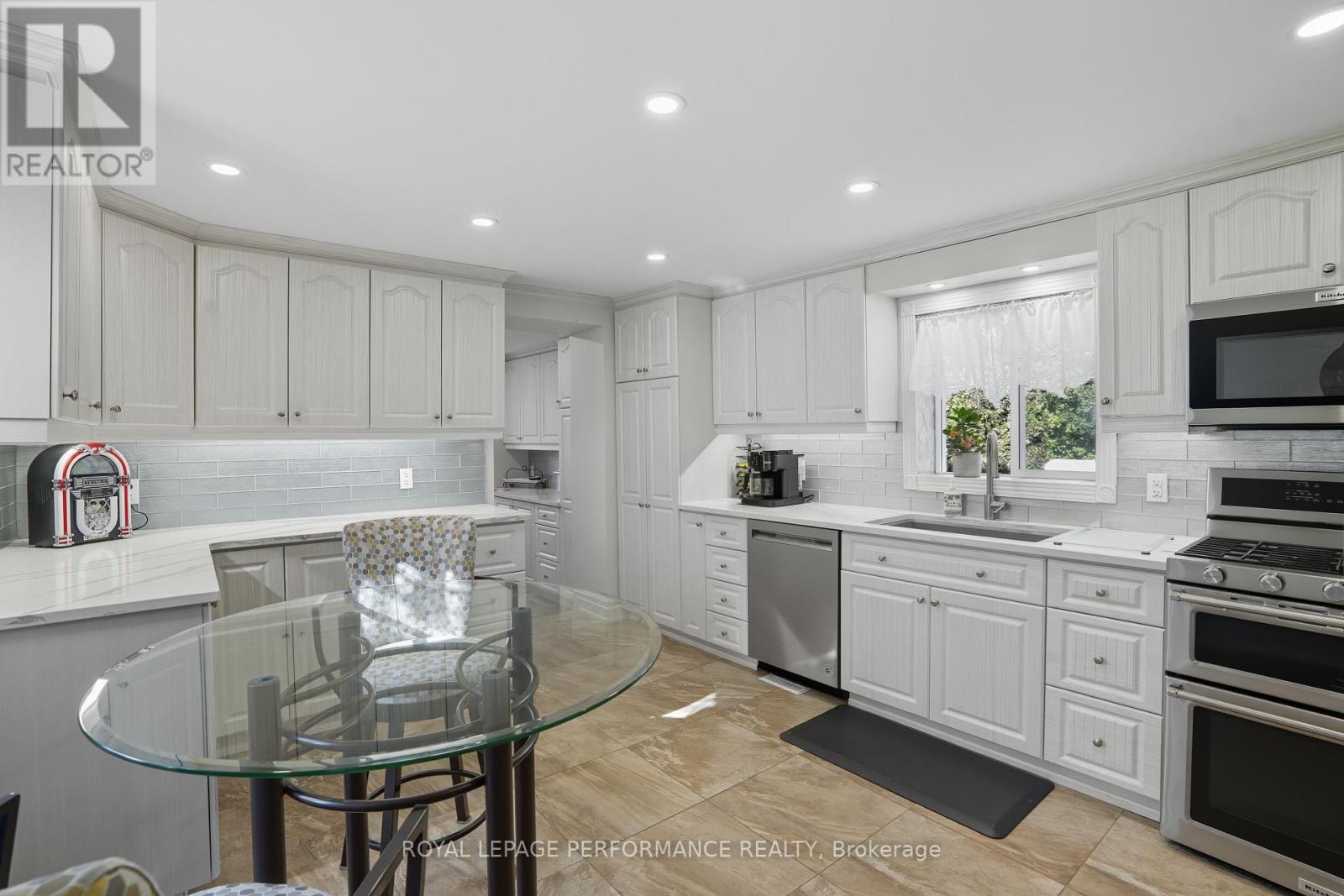 8 JOHN STREET - Image 11