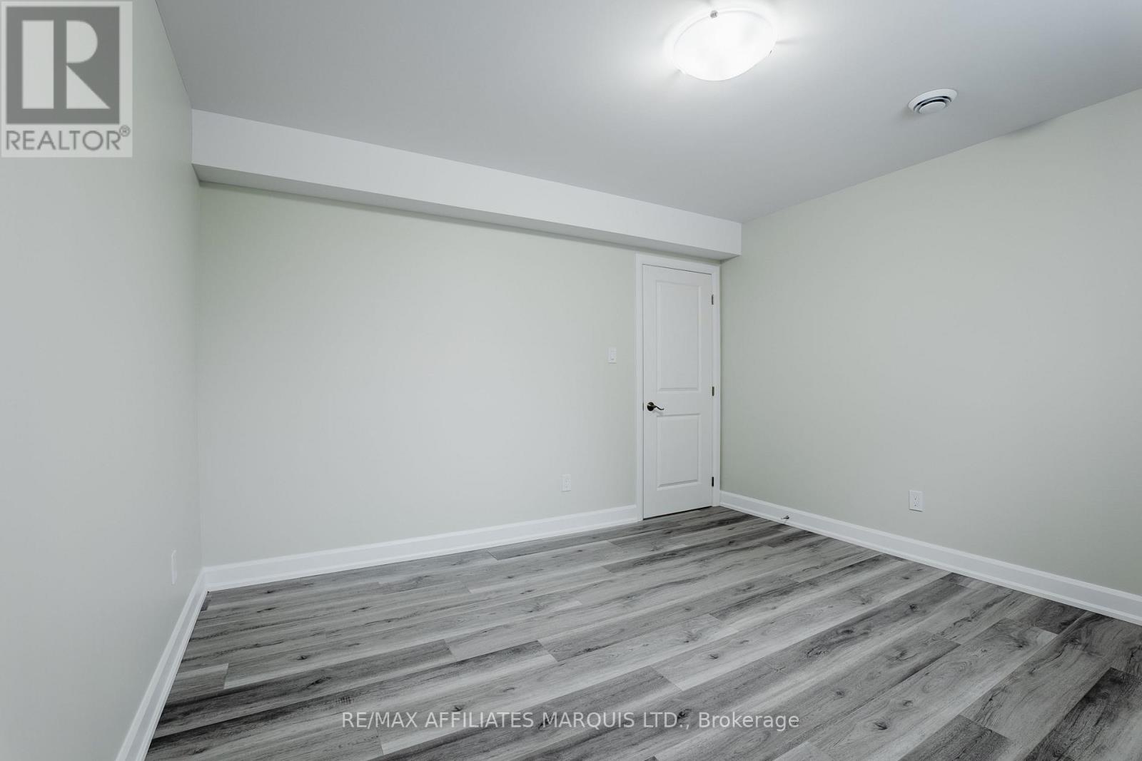 12 MULLIN DRIVE - 34