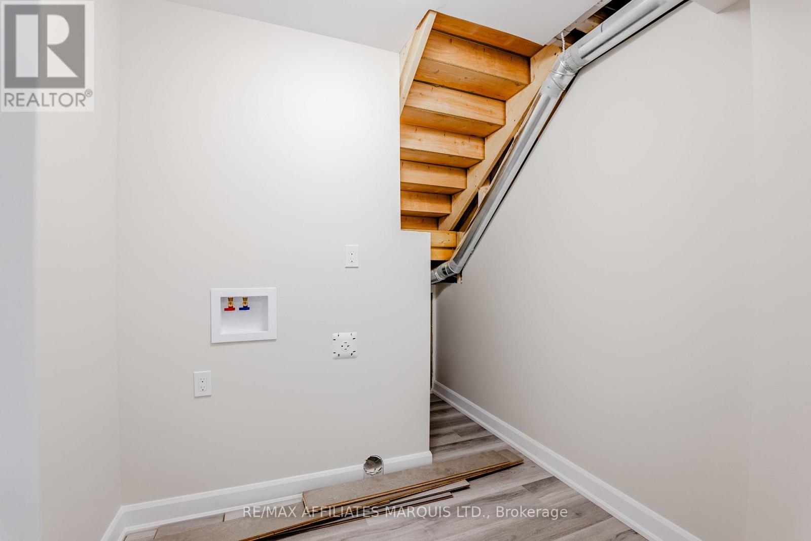 12 MULLIN DRIVE - 38