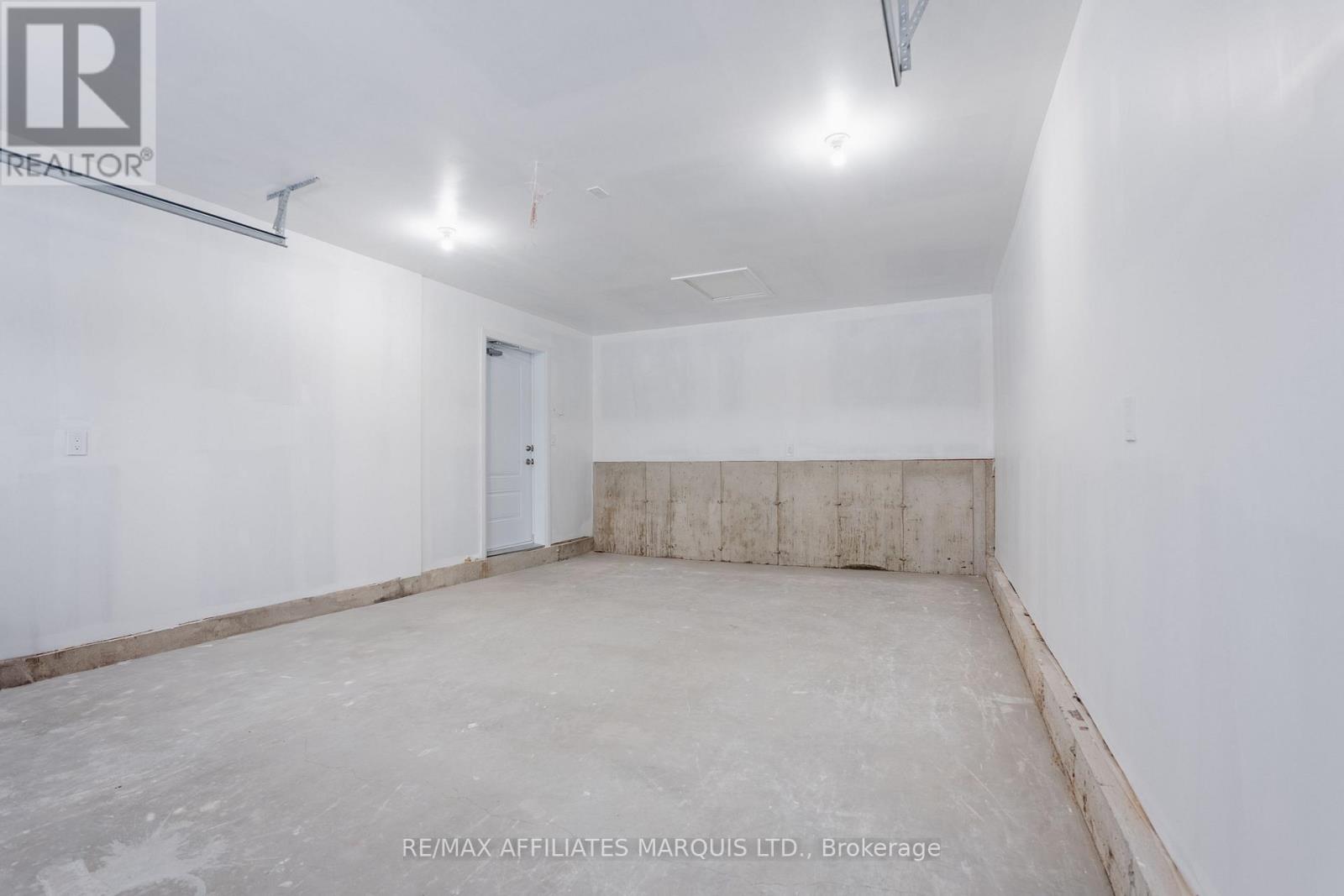 12 MULLIN DRIVE - 40