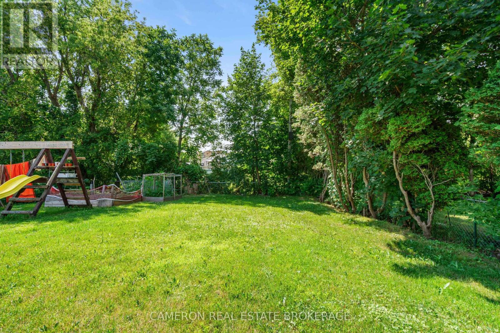 142 ELLEN AVENUE - 26