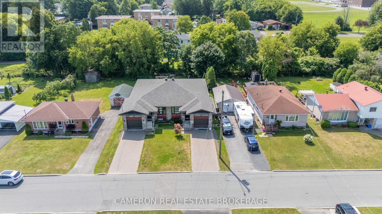 142 ELLEN AVENUE - 32