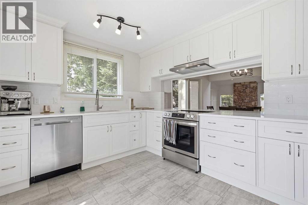 416 Brookpark Drive SW - 13