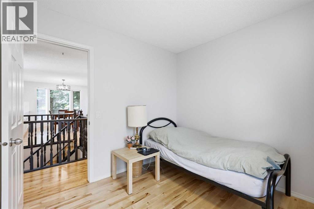 416 Brookpark Drive SW - 18