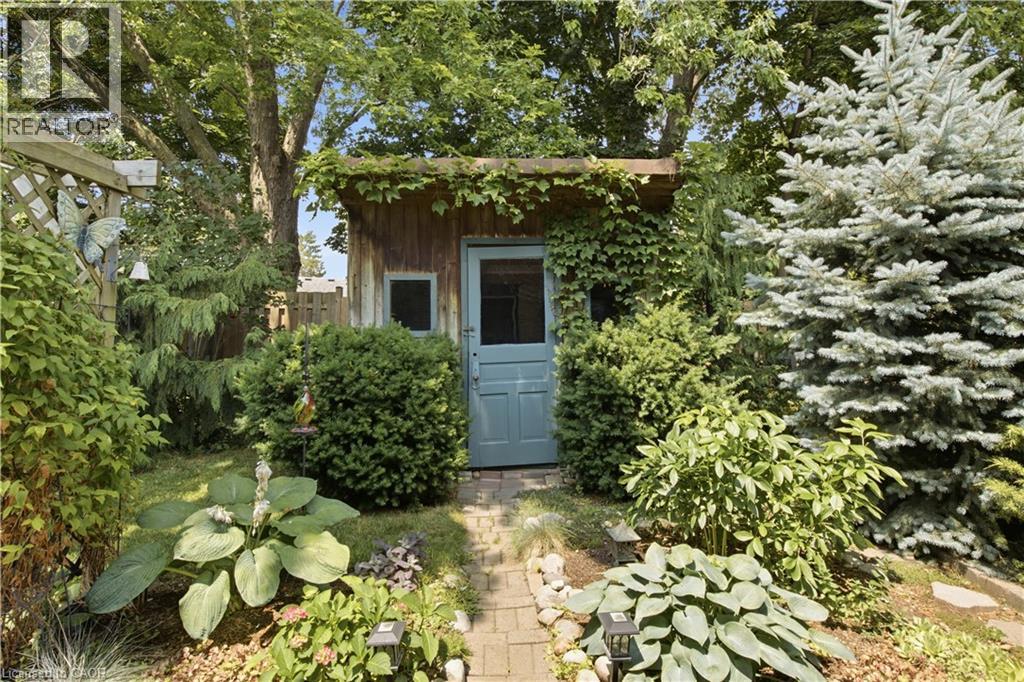 90 HALIFAX Drive - 29