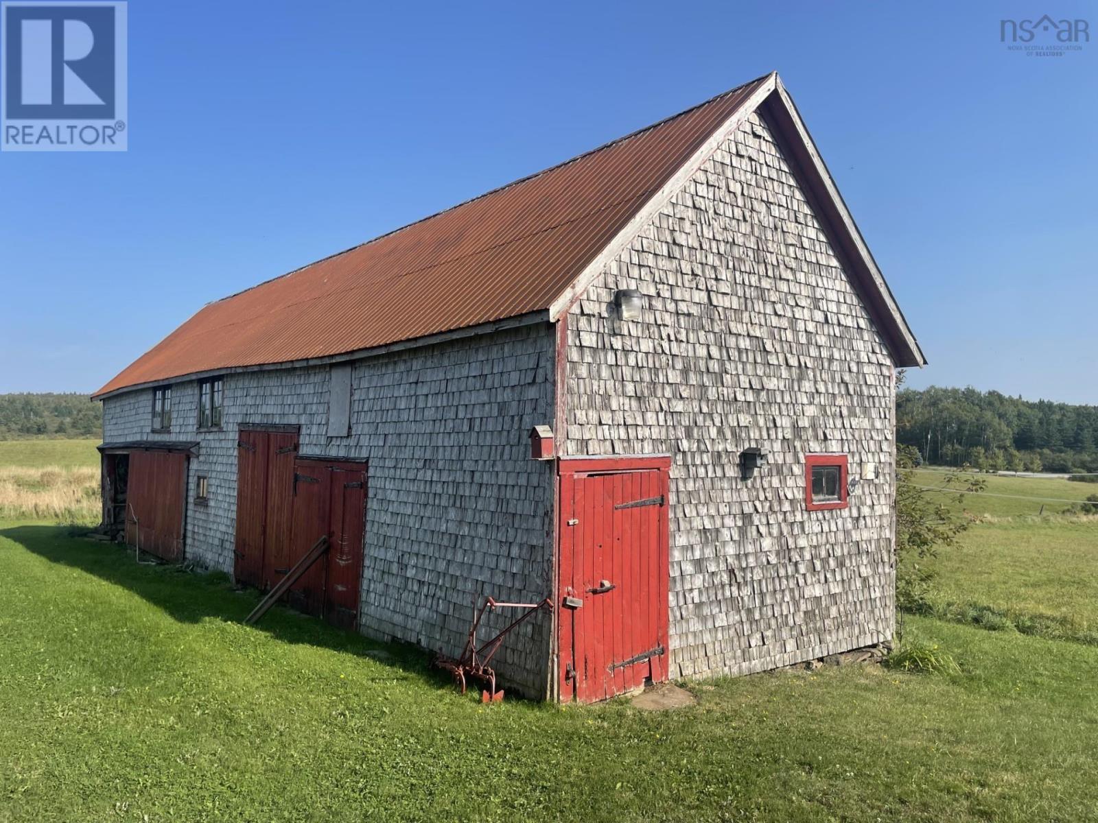702 East Tracadie Road - 16
