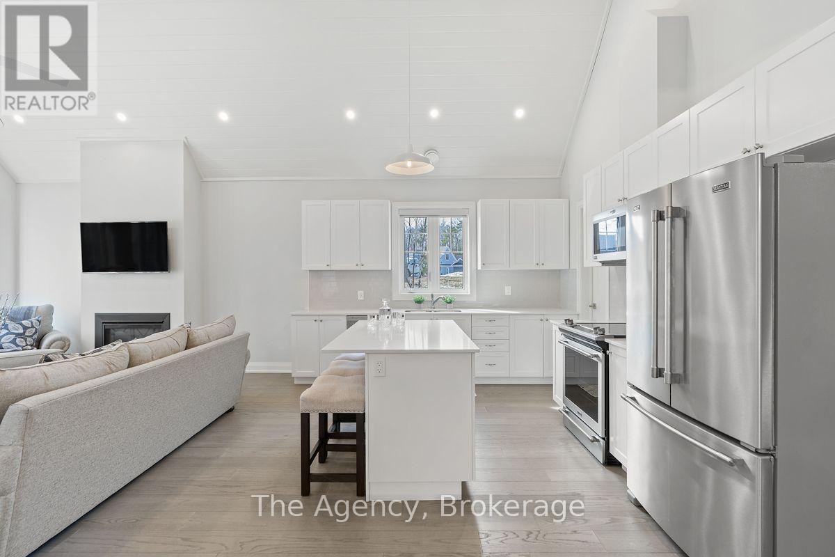 #39 2054 PENINSULA ROAD - Image 11