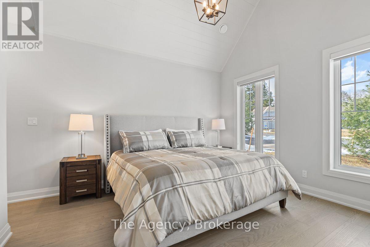 #39 2054 PENINSULA ROAD - Image 26
