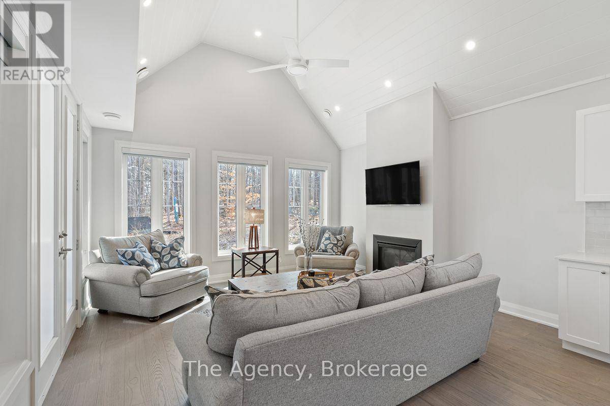 #39 2054 PENINSULA ROAD - Image 5