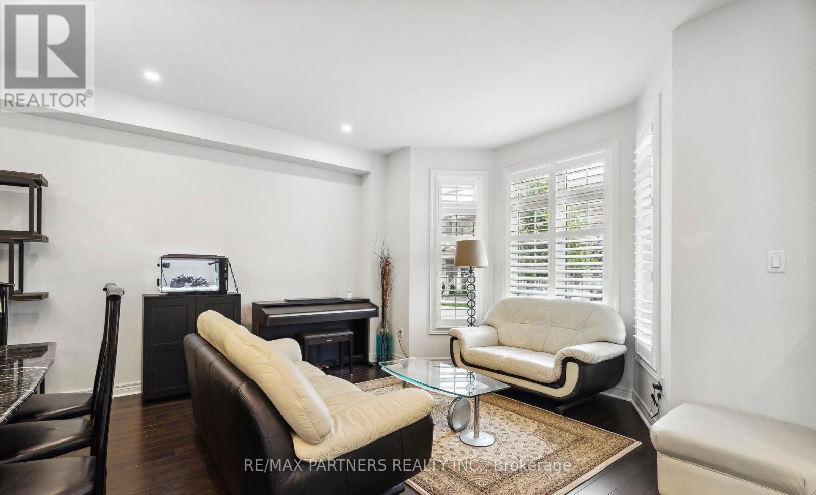 2 PORTIA STREET - 16